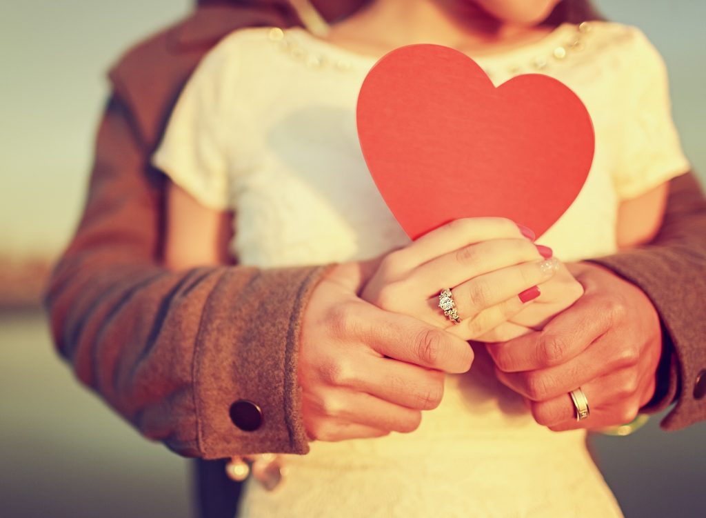Stuck in a Loveless Relationship? How to Reignite Love